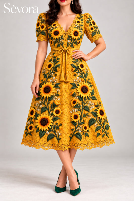 Vestido Corto Bordado 603